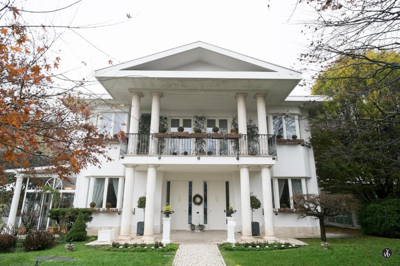 Villa Patrizia Magnago Exterior foto